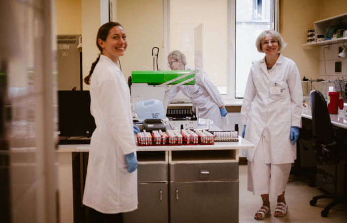 Personel Zakładu Diagnostyki Biochemicznej i Molekularnej przy pracy