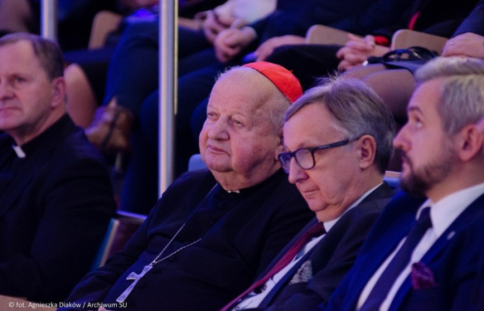 fd520c0eda_large (1)