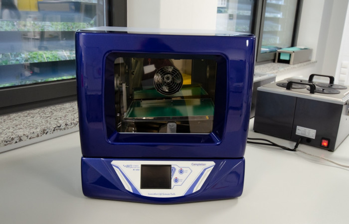 Pracownia biologii molekularnej- piecyk hybrydyzacyjny