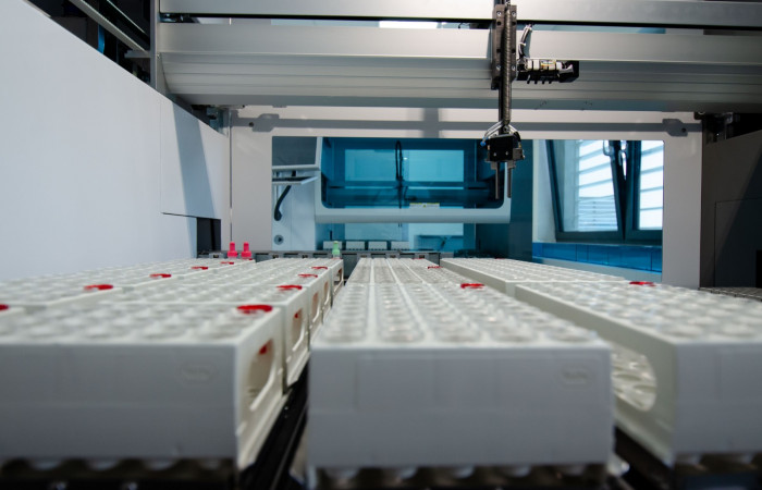 Sprzęt Zakładu Diagnostyki - zbliżenie na detale