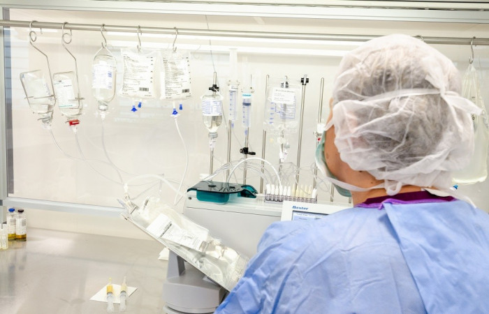 Sporządzanie kompletnych mieszanin all-in-one do żywienia pozajelitowego