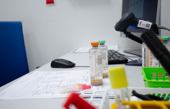 Pokój diagnostyczny, zbliżenie na sprzęt